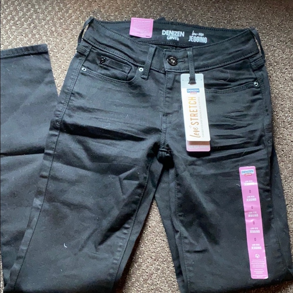 Black jeggings